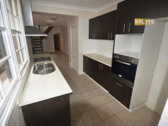 Townhouse for rent in Sydney, New South Wales