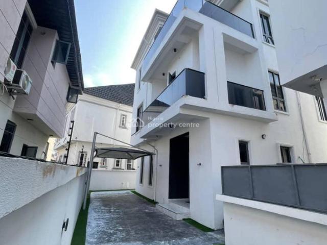 Detached duplex for rent in Eti Osa, Lagos