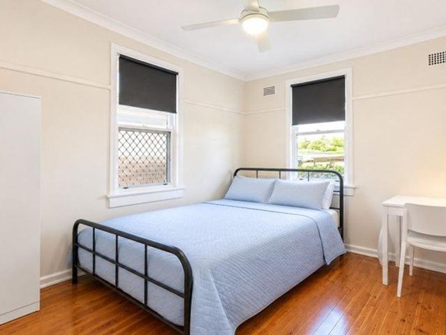 House for rent in Rydalmere, Sydney