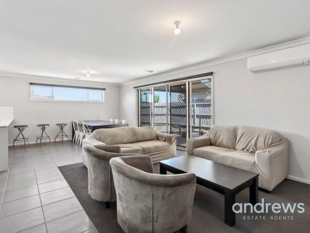House for rent in Waurn Ponds, Geelong