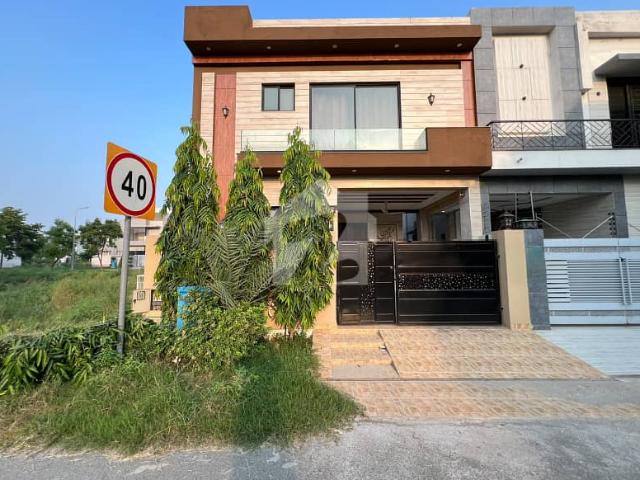 House for sale in لاہور, لاہور ڈویژن