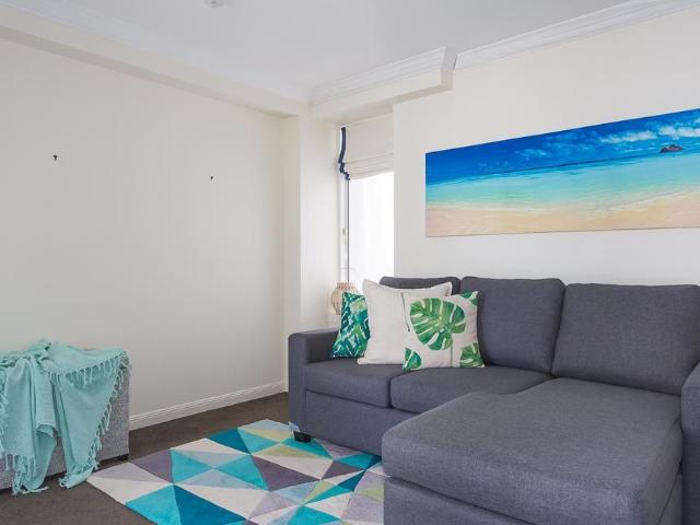 Apartment for rent in Broadbeach, Gold Coast City