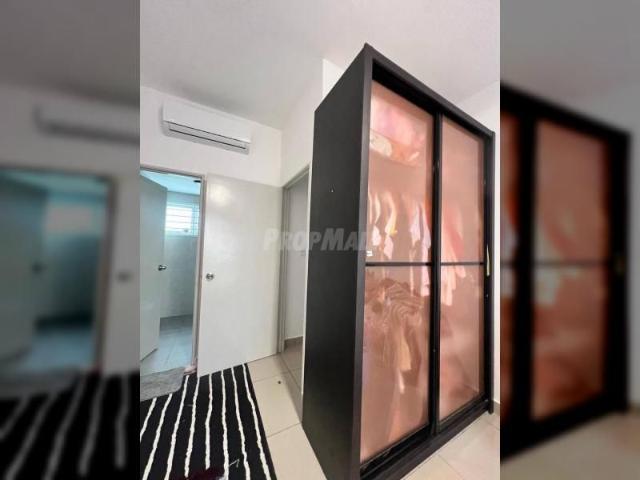 Apartment for rent in Tanjong Sepat, Selangor