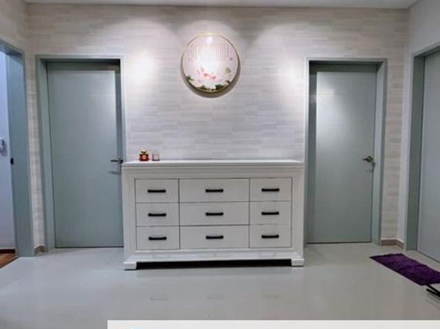 Condominium for rent in Malaka