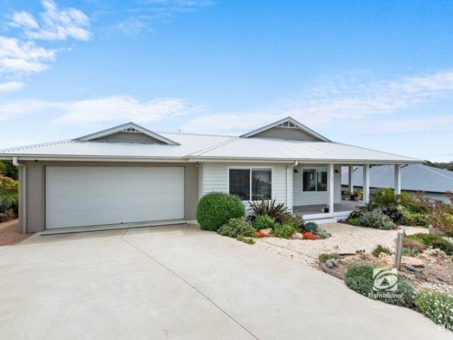House for sale in Lakes Entrance, Victoria