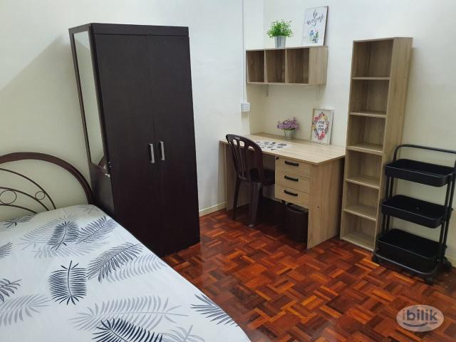 Room for rent in Kajang, Langat