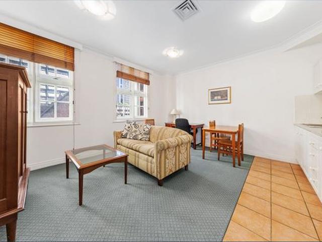 Apartment for rent in Golden Triangle, Greater Brisbane