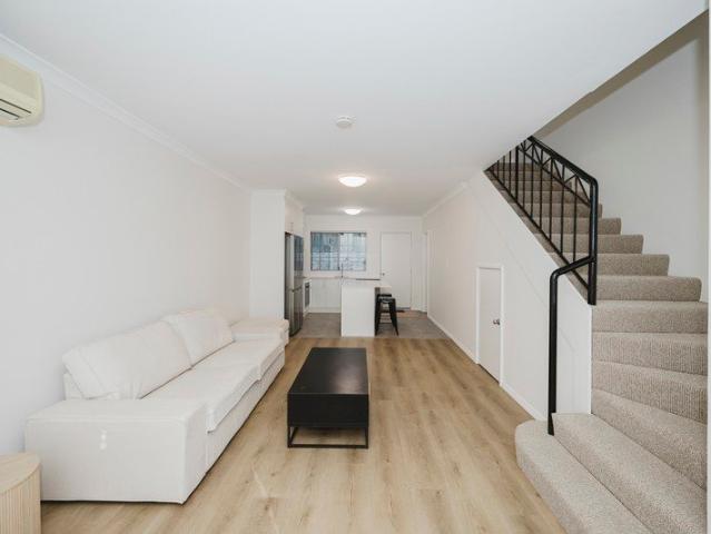Duplex for rent in Mosman Park, Western Australia