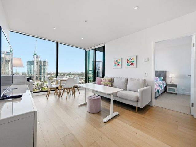 Apartment for sale in Victoria Harbour, Melbourne