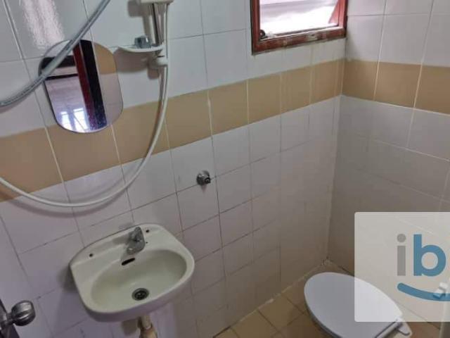 Room for rent in Petaling, Alam Impian