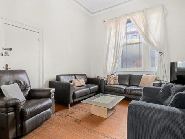 Granny Flat for rent in Darlinghurst, Sydney
