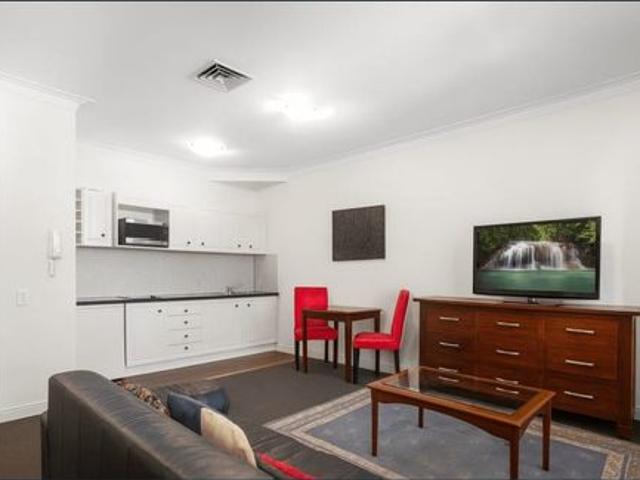 Apartment for rent in Toombul, Queensland