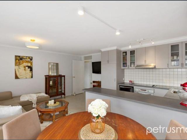 Apartment for rent in Hobart, Tasmania