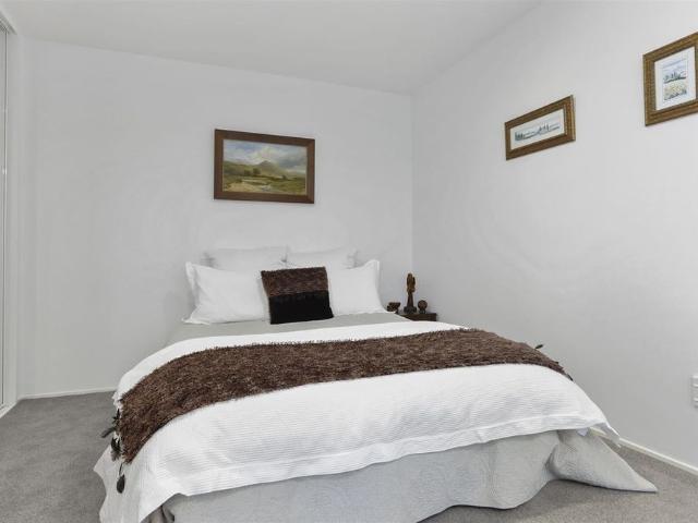 Apartment for rent in Takapuna