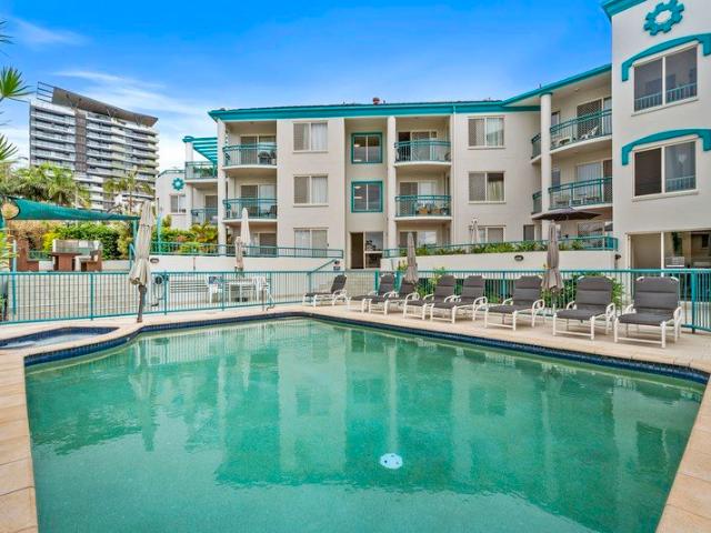 Apartment for rent in Surfers Paradise, Gold Coast City