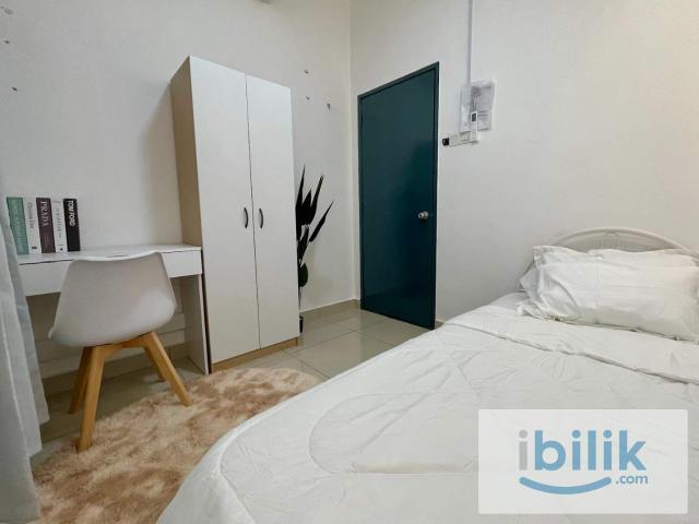 Room for rent in Taman Perindustrian OUG, Kuala Lumpur