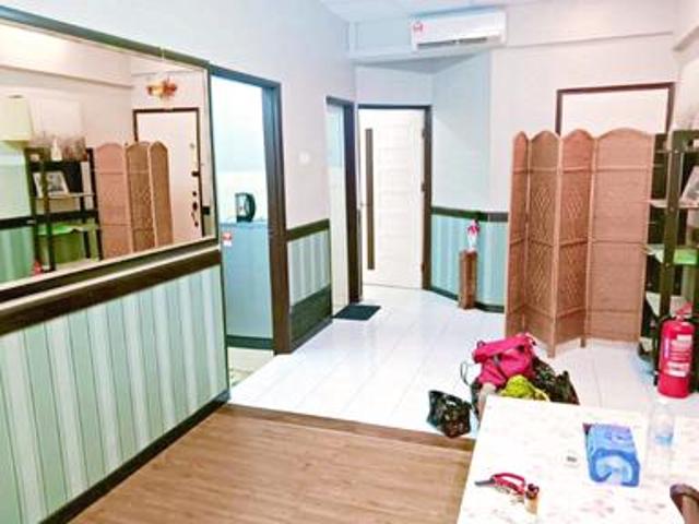Apartment for sale in Country Heights Damansara, Kuala Lumpur
