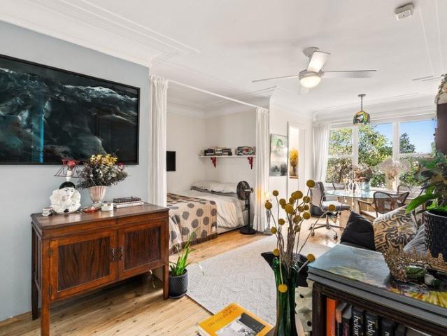 Granny Flat for rent in Rushcutters Bay, Sydney