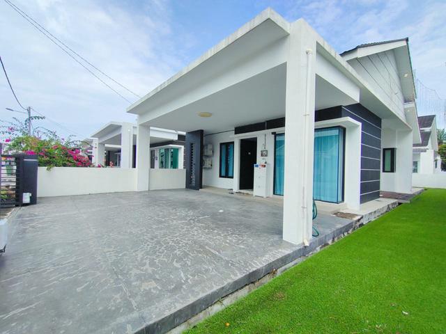Bungalow for sale in Wellesley, Penang
