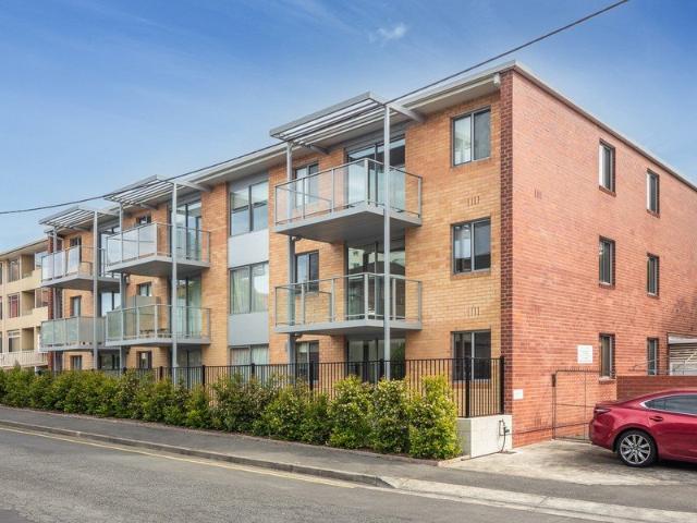 Apartment for rent in Battery Point, Hobart