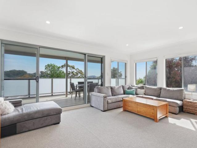 Townhouse for rent in Terrigal, New South Wales