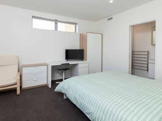 Apartment for rent in Arch Hill, Auckland