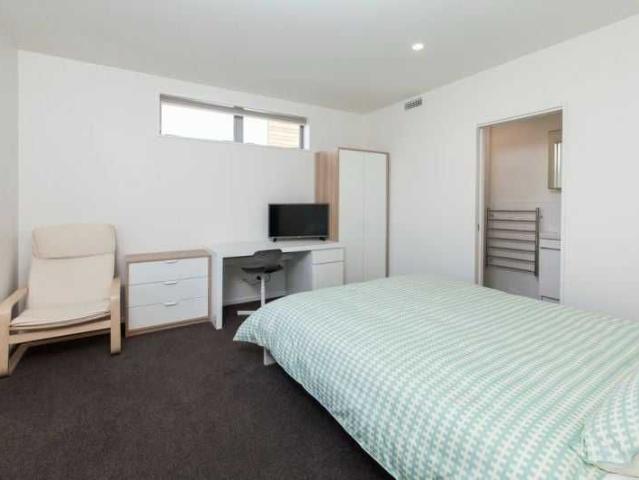 Apartment for rent in Arch Hill, Auckland