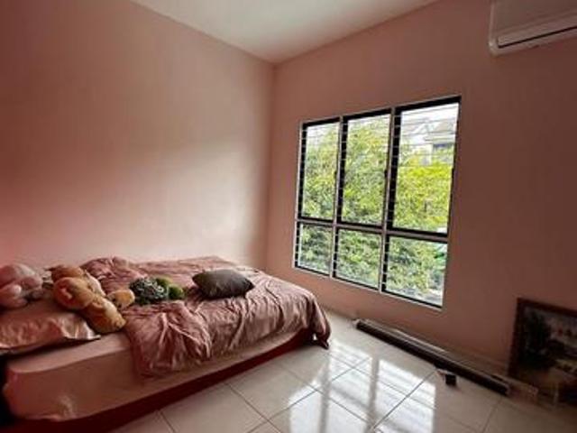 Townhouse for sale in Petaling, Subang Jaya