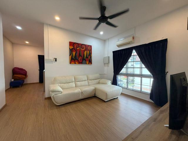 Bungalow for rent in Malaka