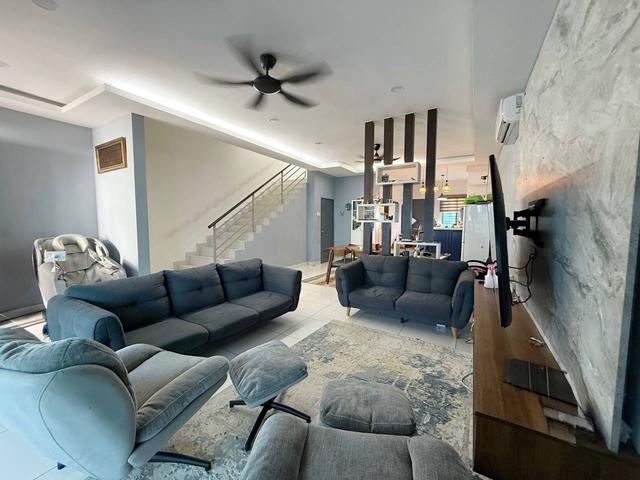 Terraced House for sale in Tanjong Sepat, Selangor