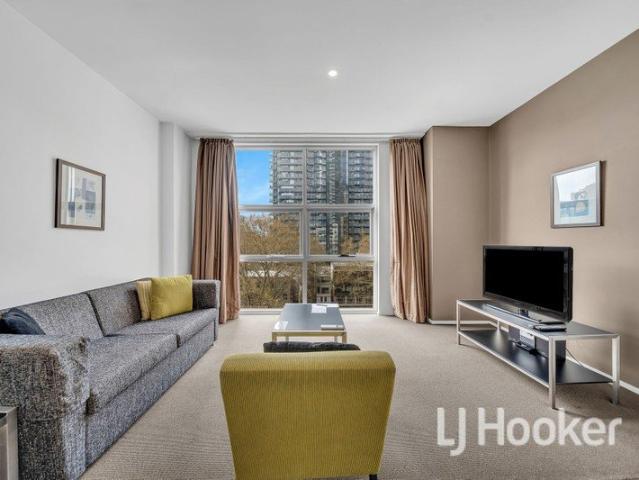 Apartment for rent in East End Theatre District, Melbourne