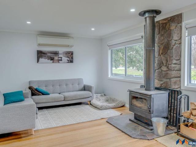 House for rent in Myrtleford, Victoria