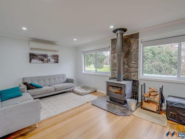 House for rent in Myrtleford, Victoria
