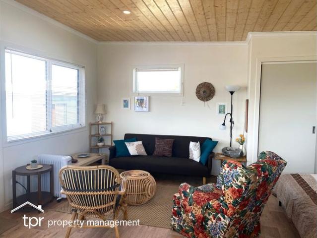Granny Flat for rent in Brooks Bay, Tasmania