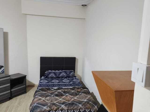 Room for rent
