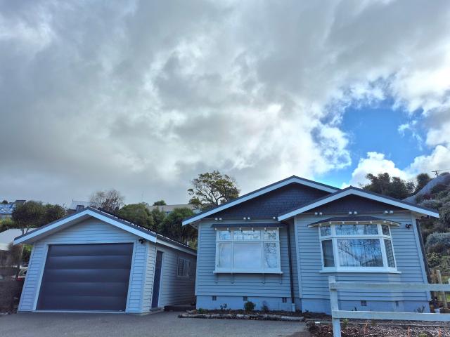 House for rent in Chaslands, Canterbury