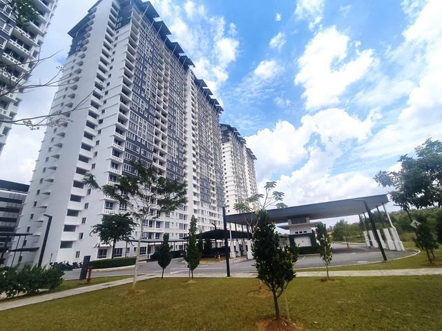 Apartment for sale in Tanjong Sepat, Selangor