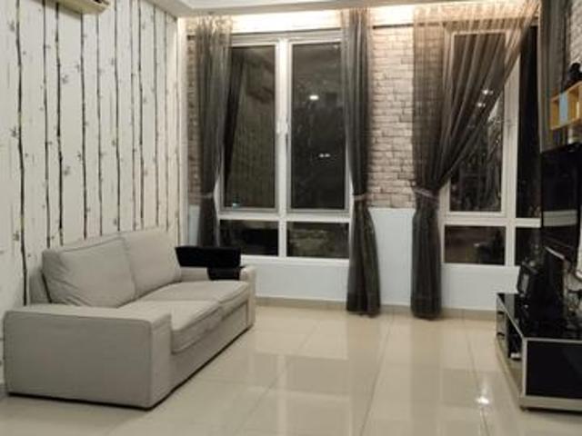 Condominium for sale in Malaka