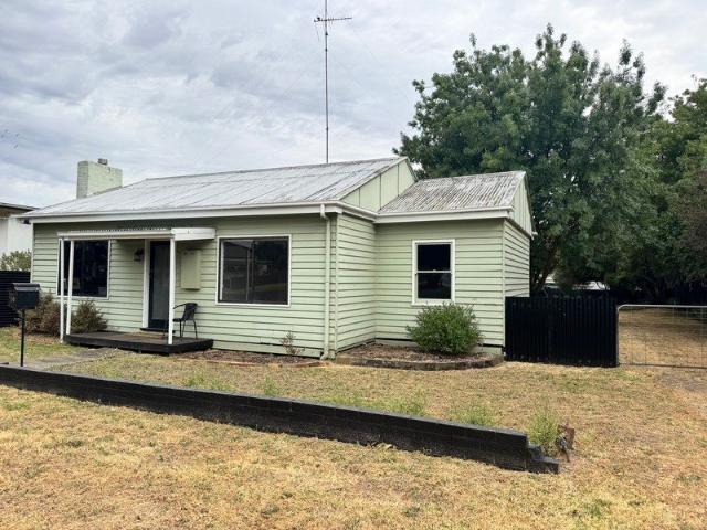 House for rent in Coleraine, Victoria