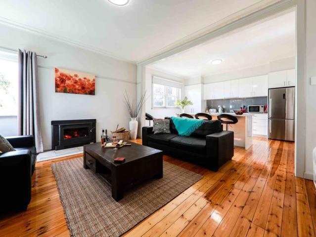 House for rent in Blampied, Victoria
