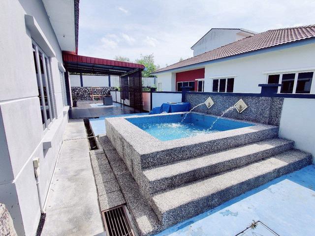Residential House for sale in Port Dickson