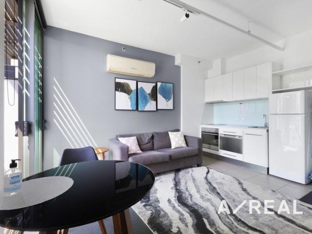 Apartment for rent in Docklands, Melbourne