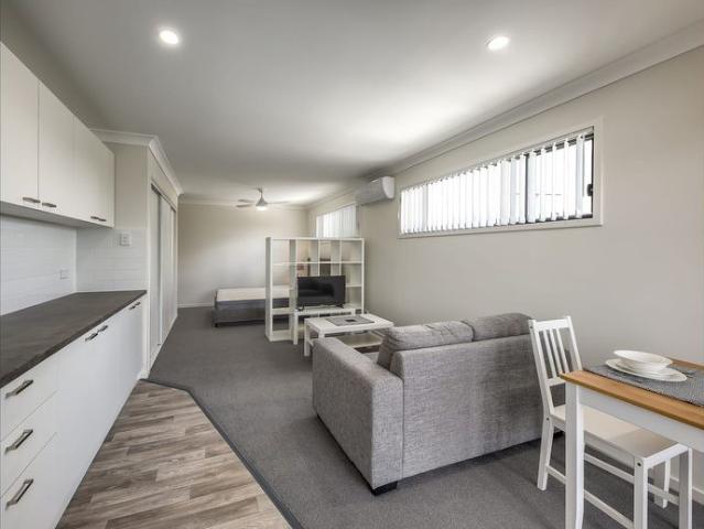 Granny Flat for rent in Toombul, Queensland