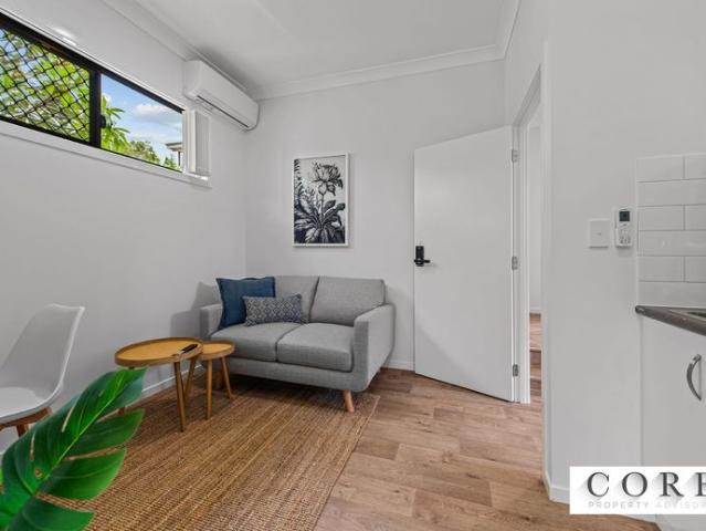 Granny Flat for rent in Toombul, Queensland