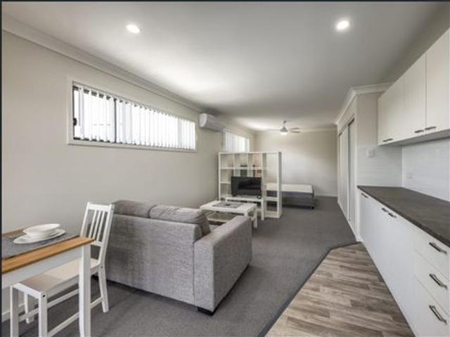 Granny Flat for rent in Toombul, Queensland