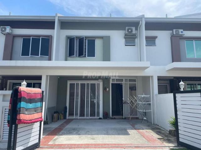 Apartment for rent in Tanjong Sepat, Selangor