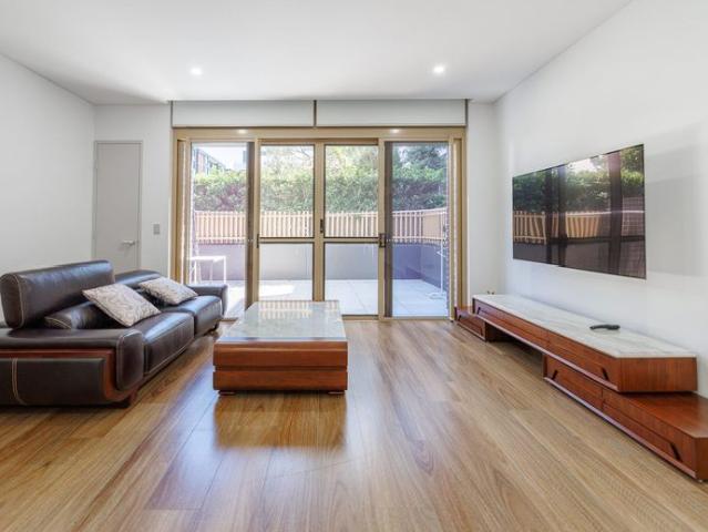Townhouse for rent in Sydney, New South Wales