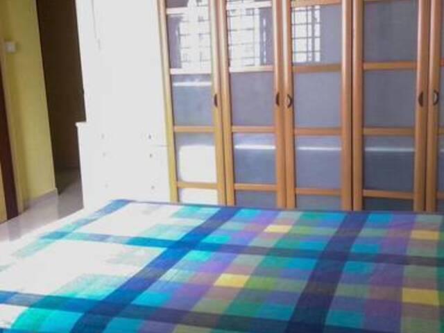 Room for rent in Woodlands, 25 Far North