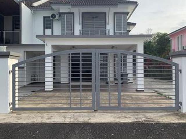 Residential House for rent in Sendayan Village, Negeri Sembilan