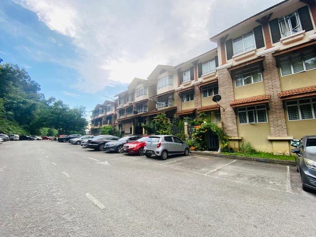 Condominium for sale in Petaling, Damansara Damai